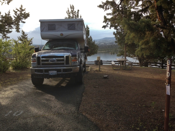 Camping spot B10 at Prineville Reservoir State Park in Oregon with lake view